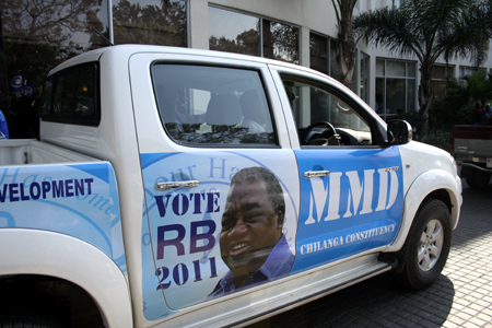 Zambia police seize 37 Banda campaign vehicles