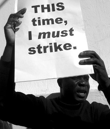 Teachers Union of Malawi joins civil servants strike