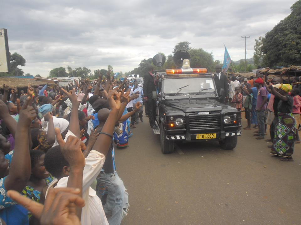 BLANTYRE ERUPTS AFTER ANNOUNCEMENT OF MUTHARIKA’S VICTORY