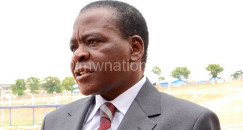 Mec chair, Mbendera
