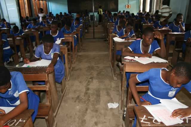 PSLC EXAMS YET TO START AT CHIZUMULU; UNKNOWN PEOPLE APPLY BUFFALO-BEANS IN ROOMS