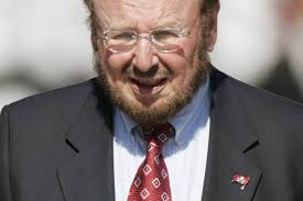 Manchester United owner Malcolm Glazer dies
