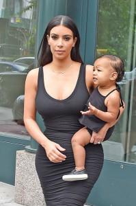 kim-kardashian-north-west-06