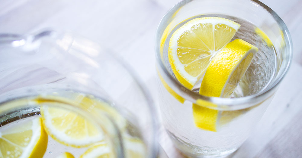 Here are 7 ways of using lemons all women should know