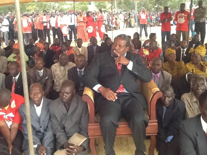 GOVT FORCES CHEWA CHIEF GAWA UNDI TO CANCEL HIS TRIP TO MALAWI