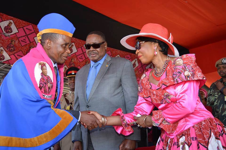 Ngolongoliwa, Kawinga elevated to Paramount Chiefs