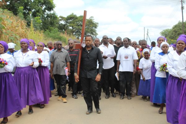 Chilima Joins St Patricks Parish in Christ`s Way of The Cross (pictures)