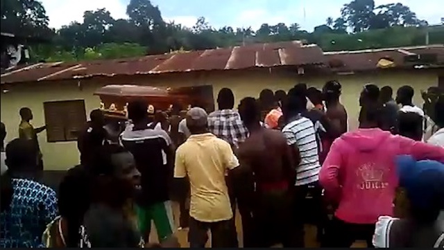 Drama as Corpse Refuses to Be Buried, Takes Villagers to the House of Its Killer