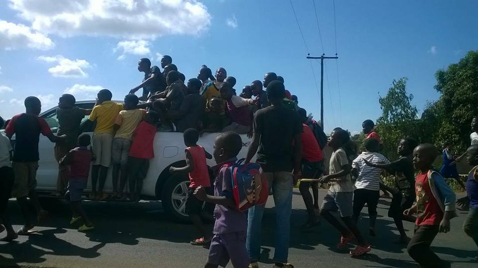 Tit for tat: Police beat up protesting primary school learners in Chileka