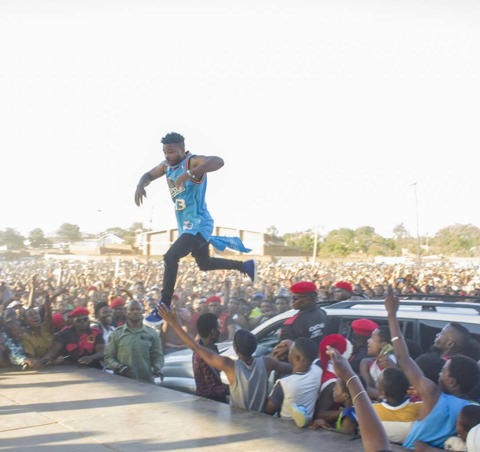 Hip hop artist Fredokiss dates Mzuzu with a free show