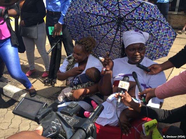 Women protests  after Nairobi Restaurant ‘shames’ breastfeeding mother