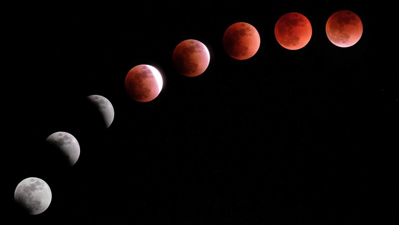 The Rare Deep Red Blood Moon Lunar Eclipse on 27th July, 2018 (Today ...