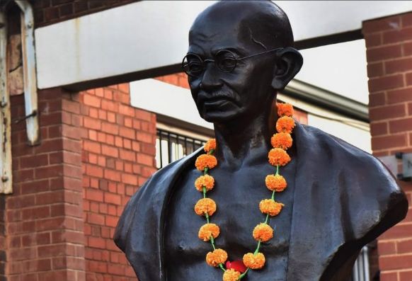 Gandhi must fall campaign gains momentum