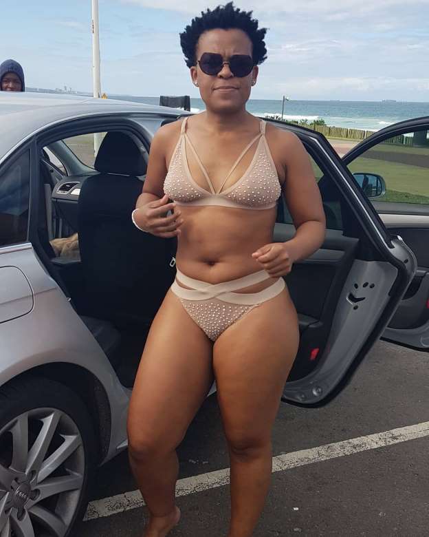 Zodwa Wabantu at it again, cleans her house with no underwear