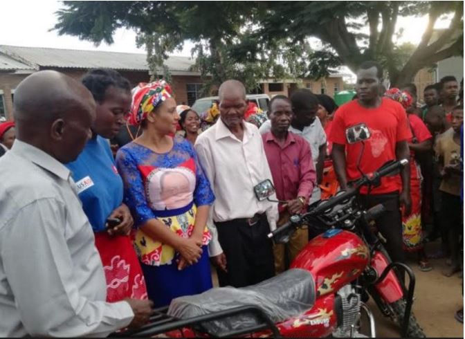 Abida Mia Donates Motorcycle Ambulance, Confident of Winning Next Week’s Tripartite Polls