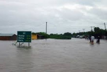 Mulanje Flood Victims Refuse to Vacate the Camp for PSLC Exams