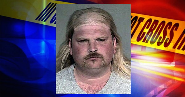 STUCK 71 HOURS IN AN ELEVATOR, MAN KILLS AND EATS HIS WIFE TO SURVIVE.