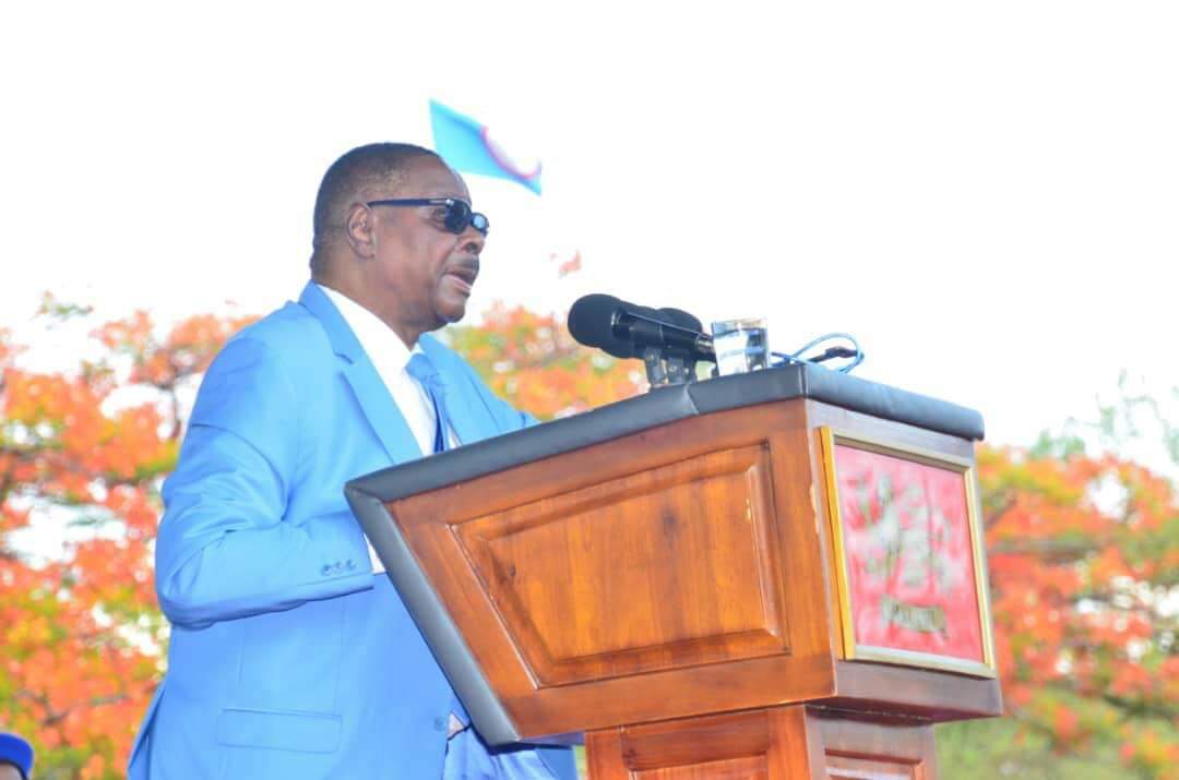Mutharika admits promising same road for 5 yrs