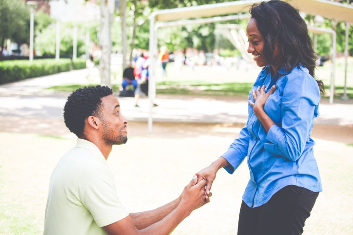 Ways to tell your parents you want to get married