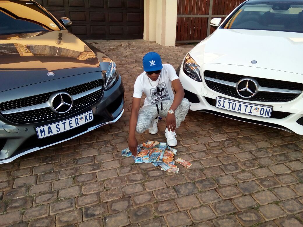 Jerusamela Hitmaker Master KG Survives Armed Robbery Loses R 120 000
