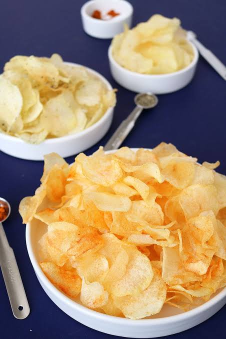 Make Flavored Homemade Lays Potato Chips In 20 Minutes