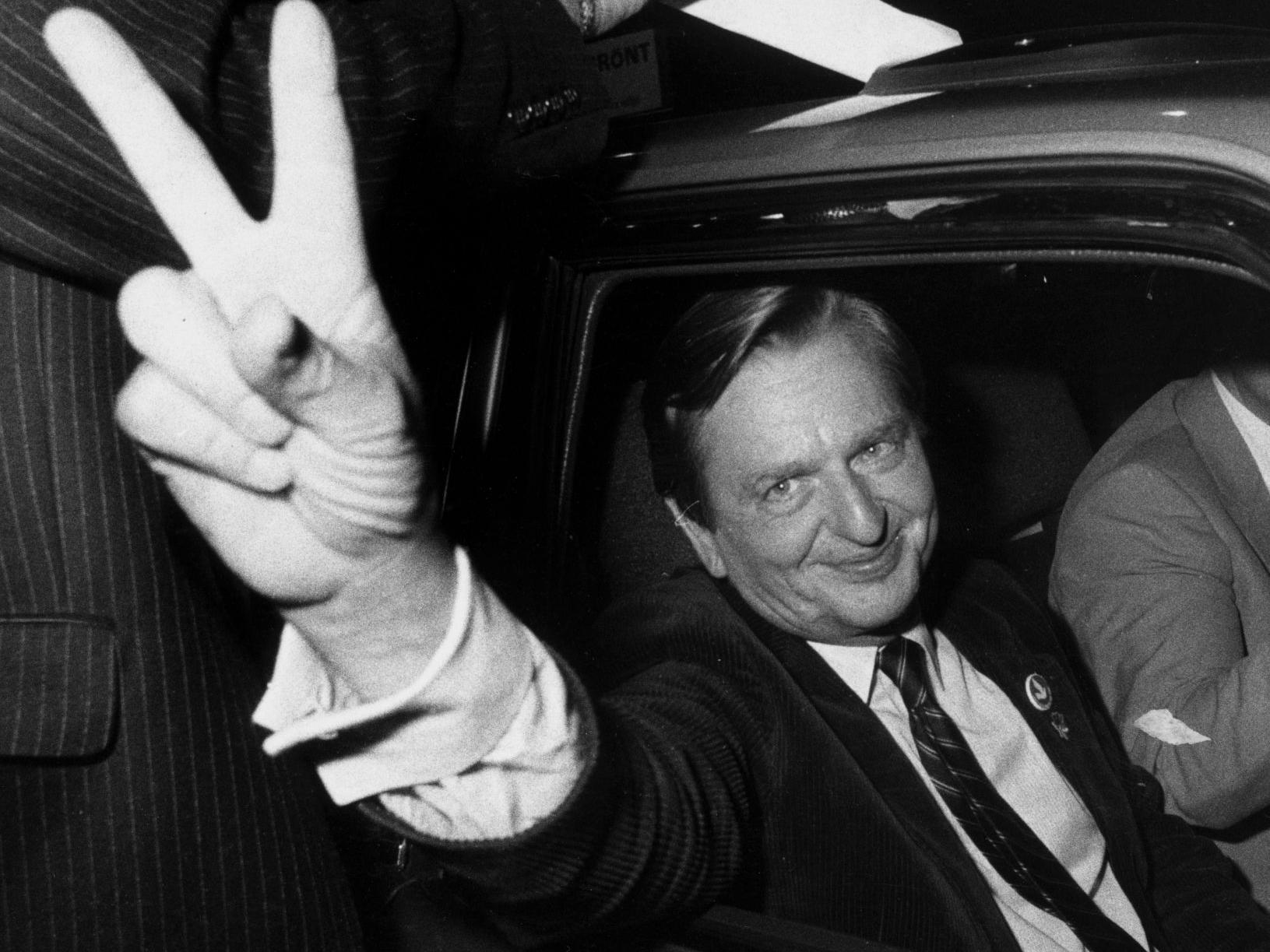 Swedish PM Olof Palme unsolved murder case dropped as main suspect is dead
