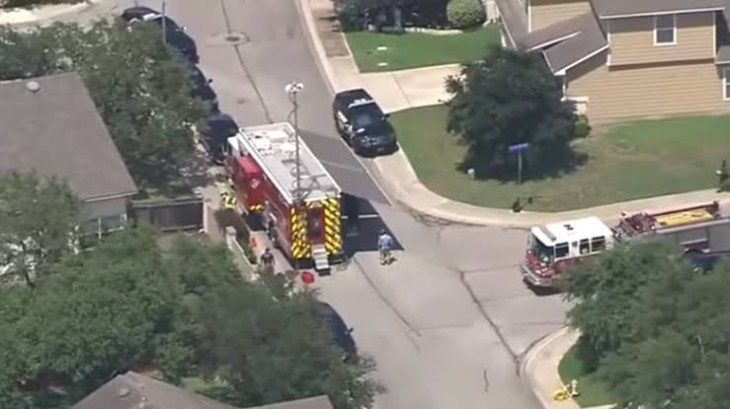 Family of six, including 4 young kids found dead inside car