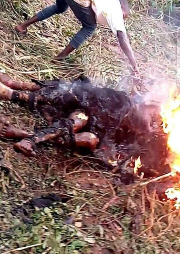 Heartbreaking! Two Young Men Burnt To Death In Imo State, Nigeria Over Robbery Allegation [Graphic Photos]