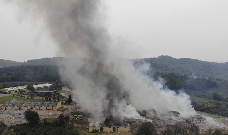 Factory blast kills 4, injures 97