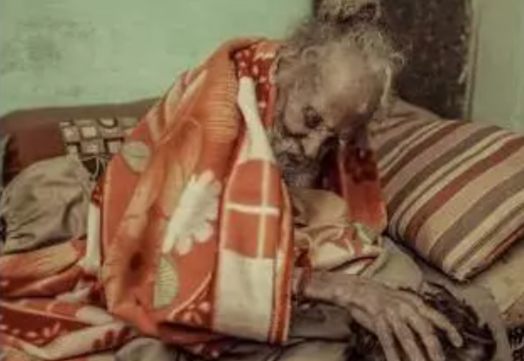 granny2 Meet The 183-Year-Old Man Who Thinks “Death Has Forgotten Him” [PHOTOS]