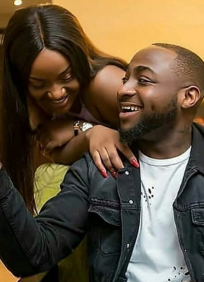 If you dare, please marry Chioma Rowland now, Kemi Olunloyo comes for Davido again