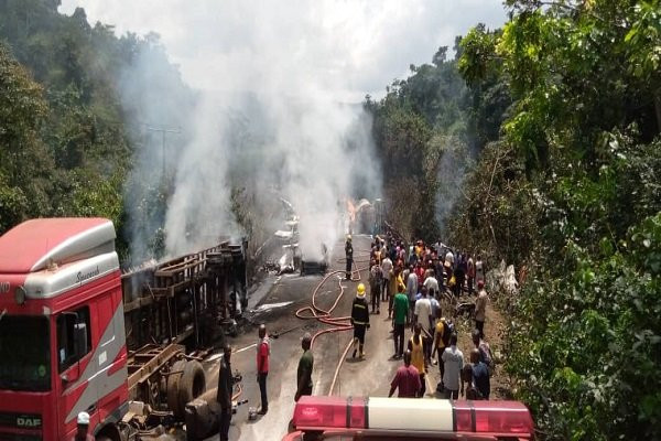 Tanker explosion Kills in 9 Nigeria (see photos)