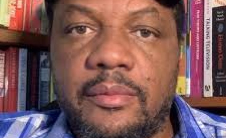 Whistle-blowing Zimbabwe journalist granted bail