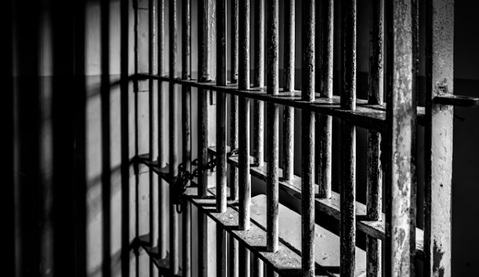 South Africa: Former police officer sentenced to 50 years imprisonment for corruption