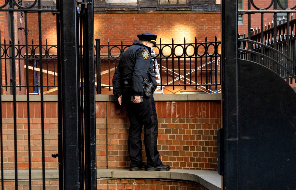 Woman Jumps From A Roof Of A Building Holding Daughter, Kills Both