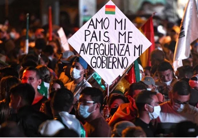 Mass protests in Bolivia over ex-president’s arrest