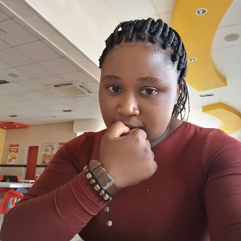 Hooker Who Bedded 13-Year-Old Disputes His Age At High Court