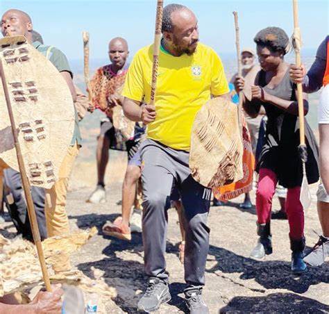 Inkosi M’mbelwa Conquers Hora Mountain In Mzimba