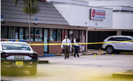FLORIDA SHOOTING KILLS TWO, WOUNDS 20