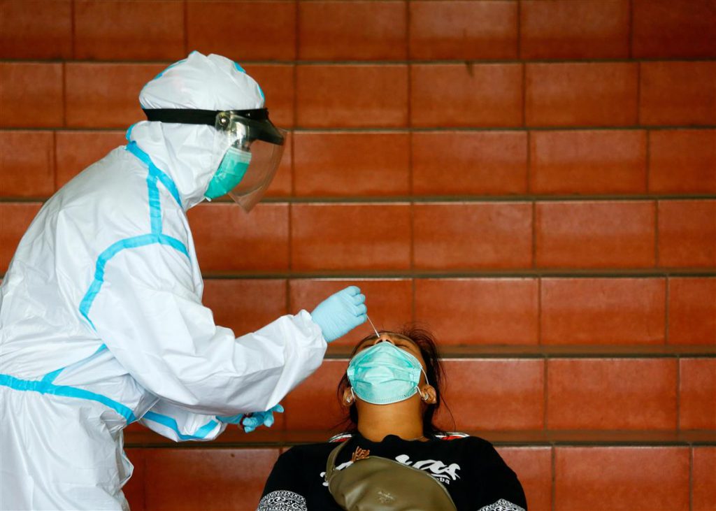 Indonesian Firm Busted For Allegedly Washing And Reusing Nasal Swabs For Thousands Of Coronavirus Tests Since December 2020