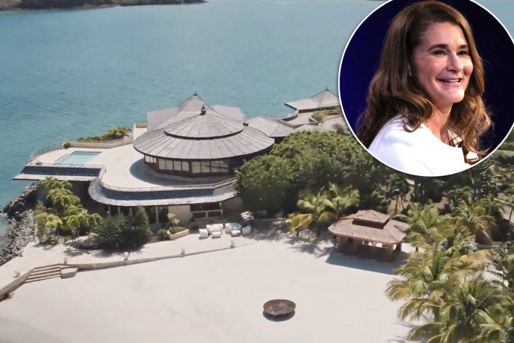 Melinda Gates Reportedly Rented $132,000-A-Night Private Island To Avoid The Media Amid Her Divorce From Bill Gates [Photos]