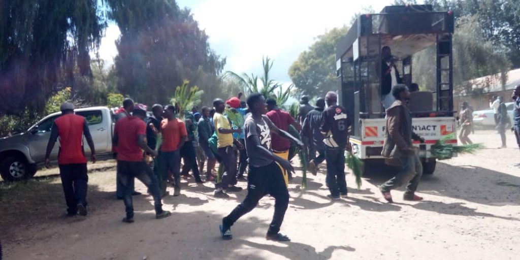 Reformed Timber Millers Union members in peaceful protest