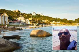 ‘Drunk’ Man(51) Killed By shark after ‘walking into the ocean to pee’
