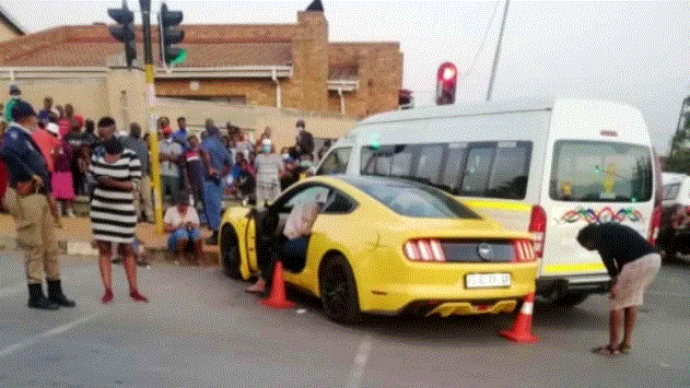 Taxi owner kills couple in Ford Mustang, then turns gun on himself