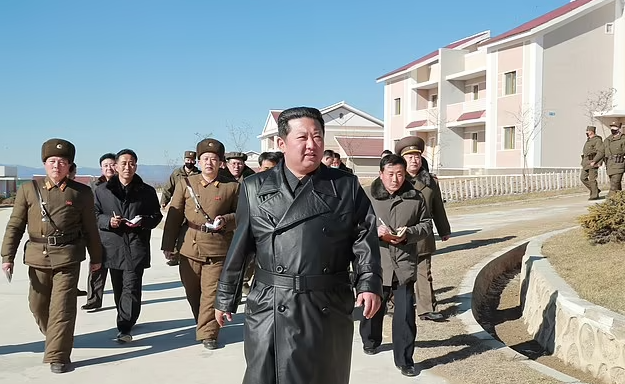 North Korea leader, Kim Jong Un Bans Leather Coats to Stop Citizen Copying His Look