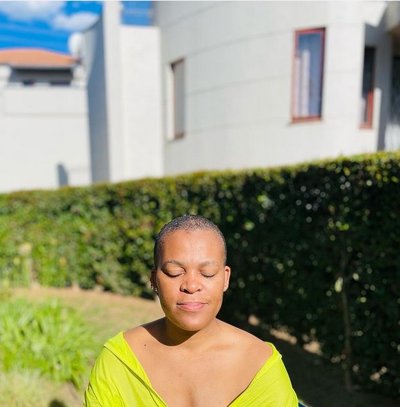 Entertainer Zodwa WaBantu Shaves Her Hair, Goes Bald (See Photos)