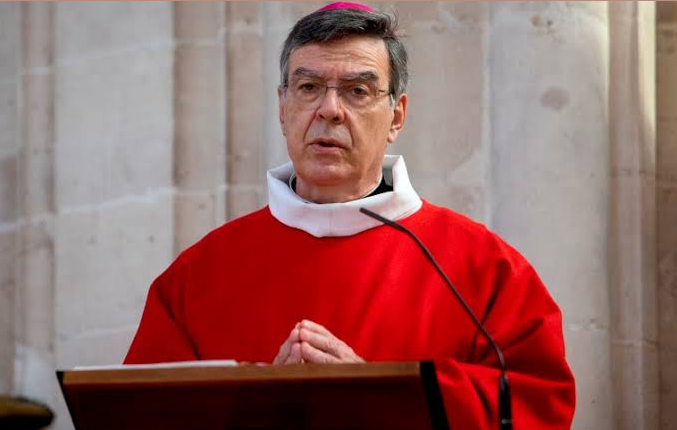 Pope Francis accepts resignation of Archbishop of Paris who had ‘intimate relationship’ with woman