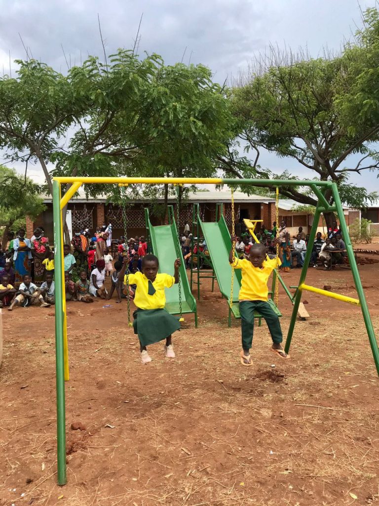 Tobacco commission donate to end child labor in Dowa