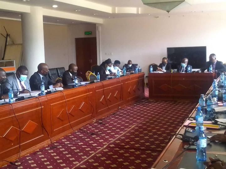 DPP kayuni Faces PAC