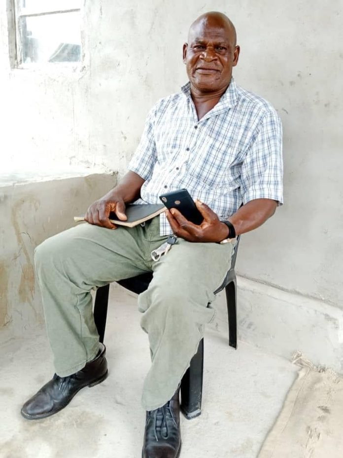 Self Acclaimed-Zambian Wizard Gives His Life To Christ